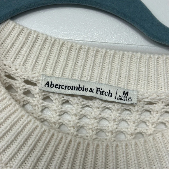 Abercrombie crochet sweater - Picture 3 of 6